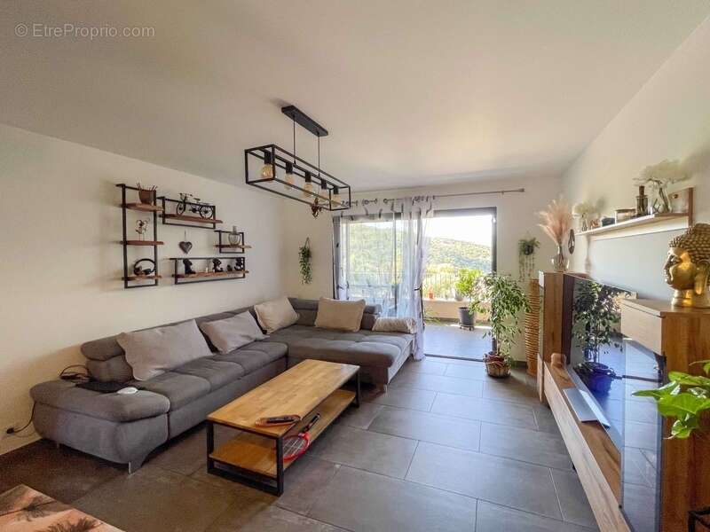 PROPRIANO Appartement T3 65 m2 avec terrasse et garage (20) - photo 2
