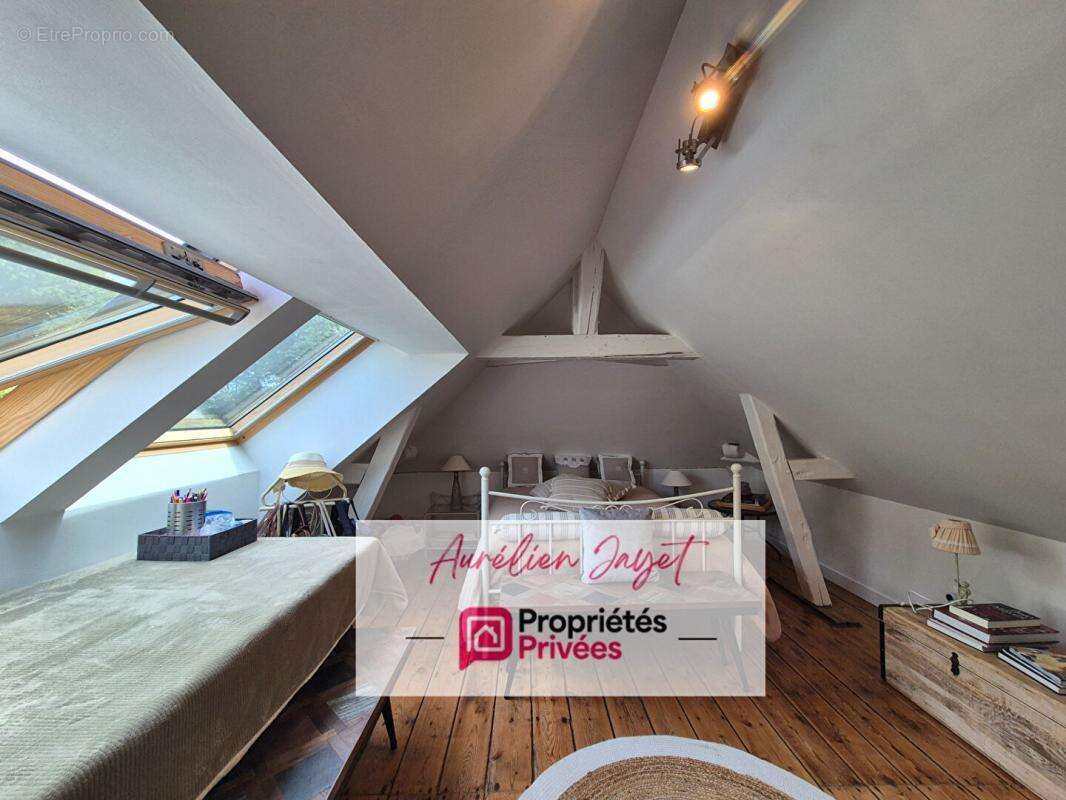 Maison Atypique  au coeur de  Gonneville La Mallet - photo 10