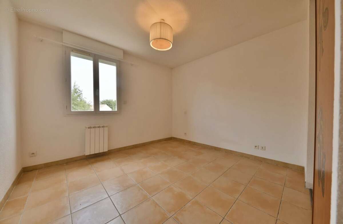 Appartement dans Uzès - photo 10