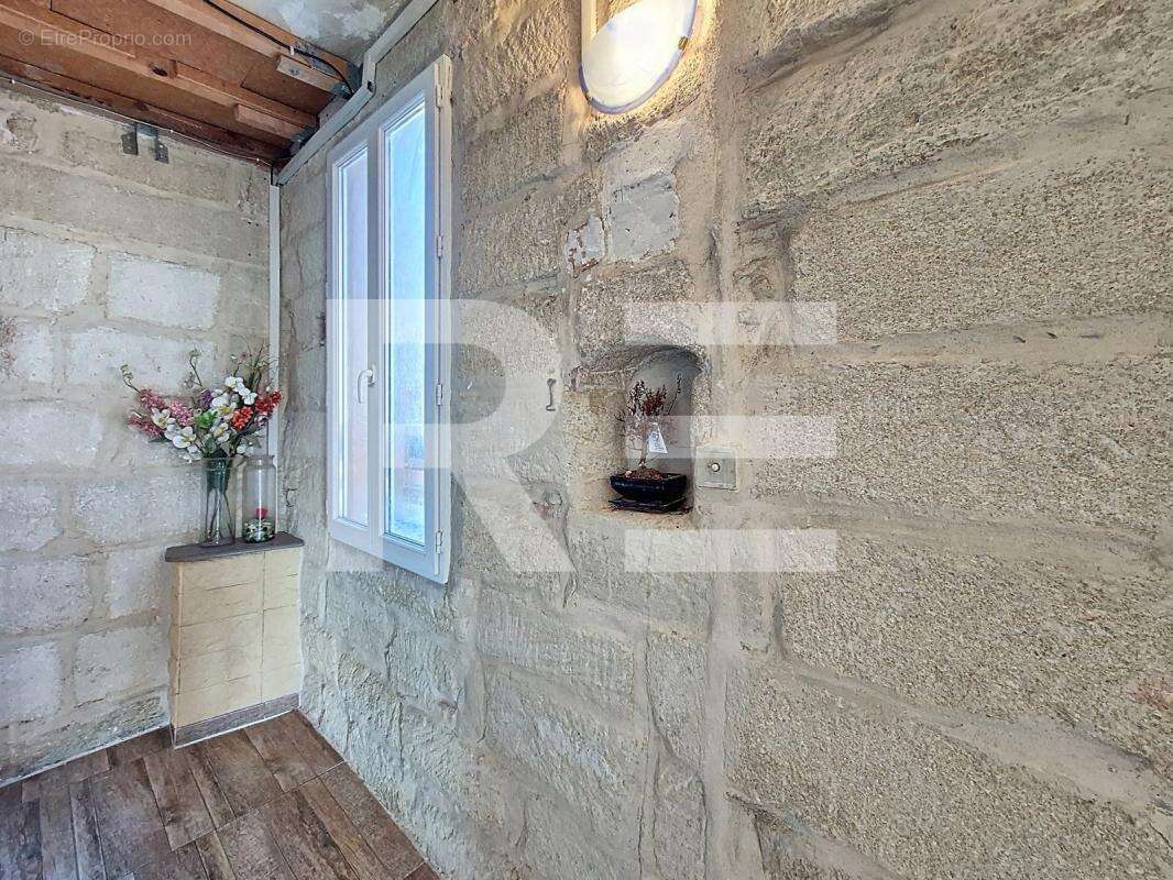 Appartement à LUNEL