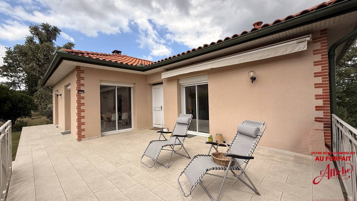 Maison 180 m² à Bouloc  - photo 3