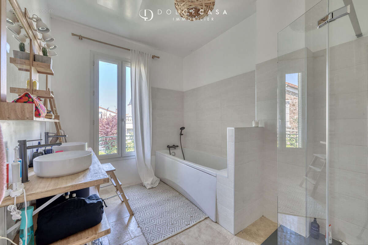 Maison à NOGENT-SUR-MARNE