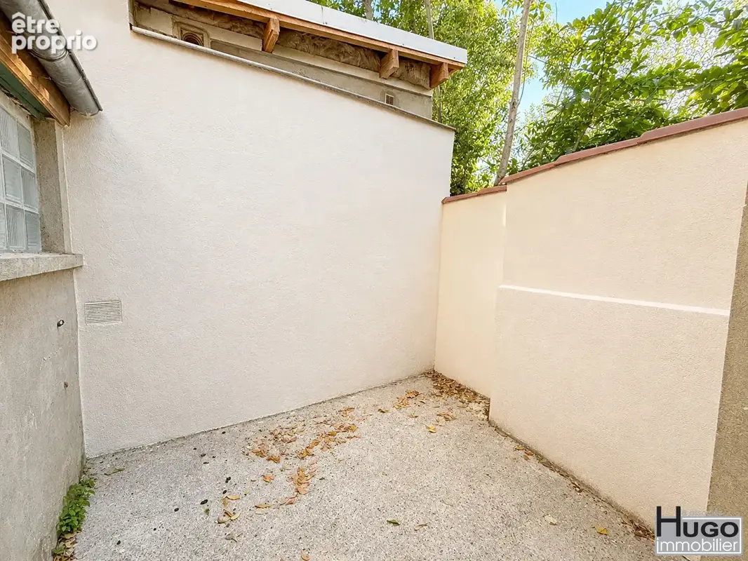 Bordeaux bastide- proche avenue thiers- tramway a et e: thiers - benauge- plateau 63m² a renover + cour 8m² ! - photo 3