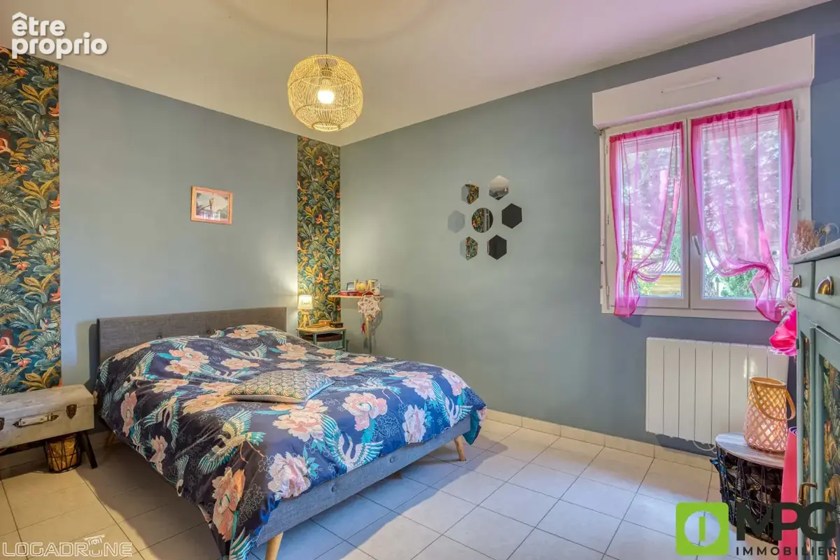 VILLENEUVE SUR LOT, maison de plain pied, 3 chambres, garage, jardin avec piscine hors sol - photo 10