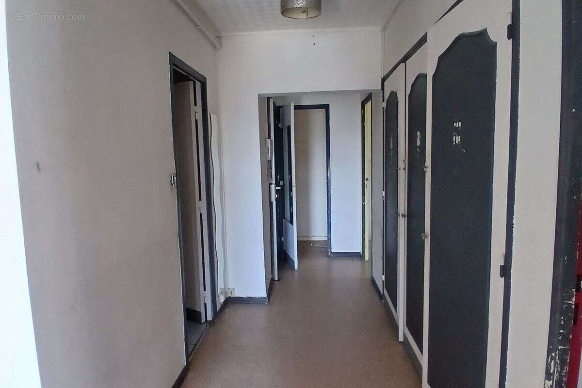 Appartement à MARSEILLE-10E