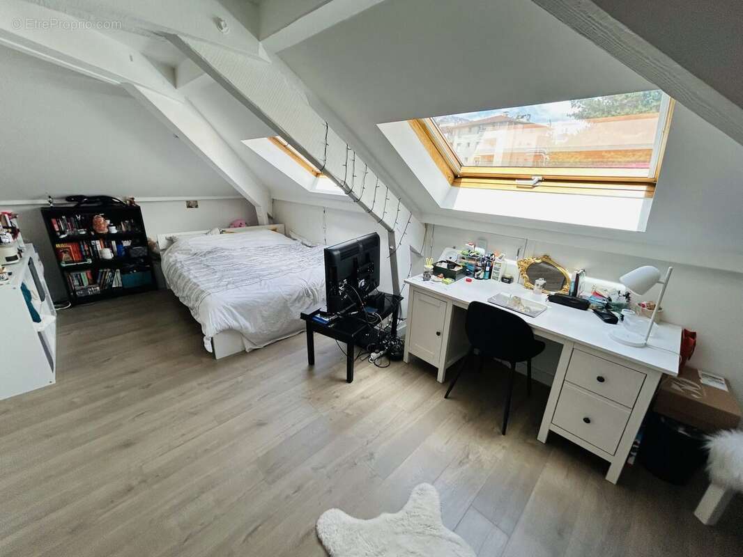 Maison à EYBENS