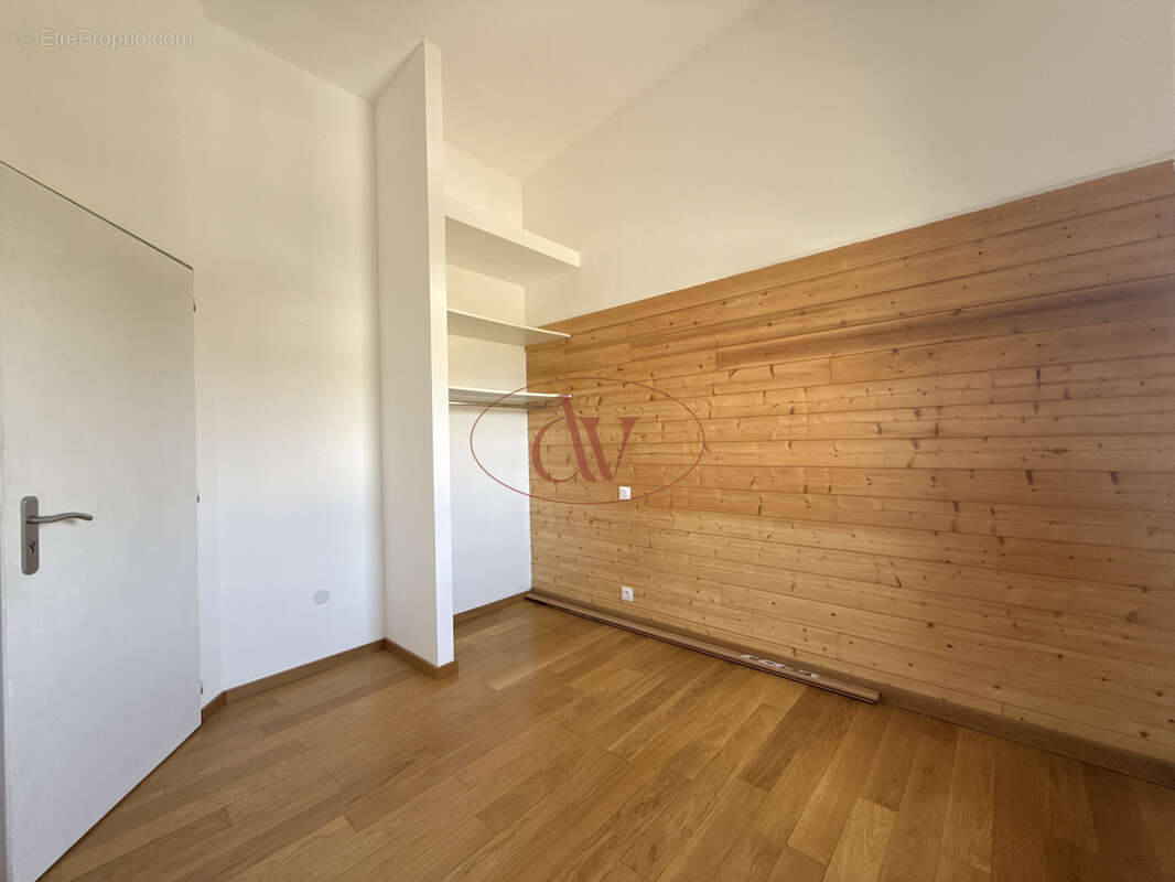 Appartement à BAGES