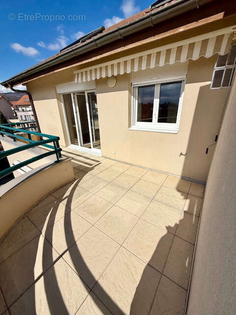 Appartement à DIVONNE-LES-BAINS