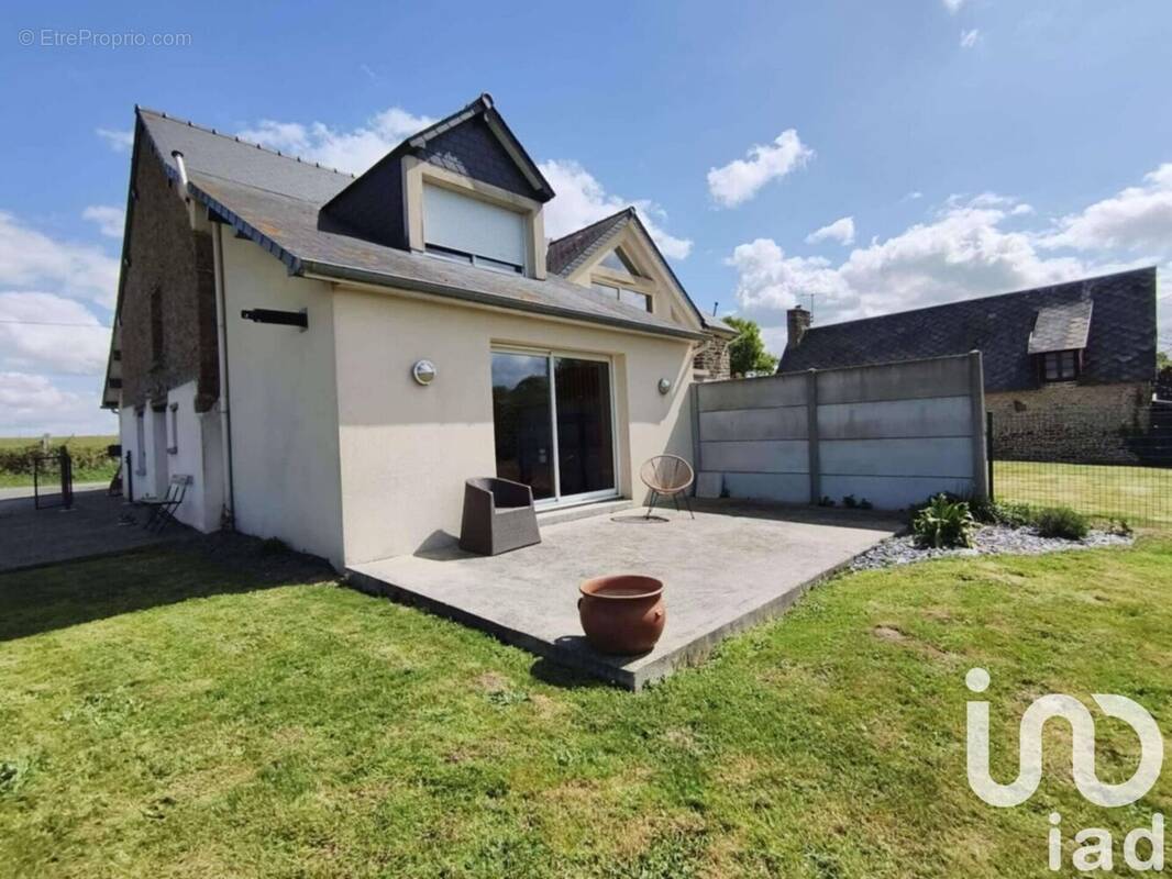 Photo 1 - Maison à JUILLEY