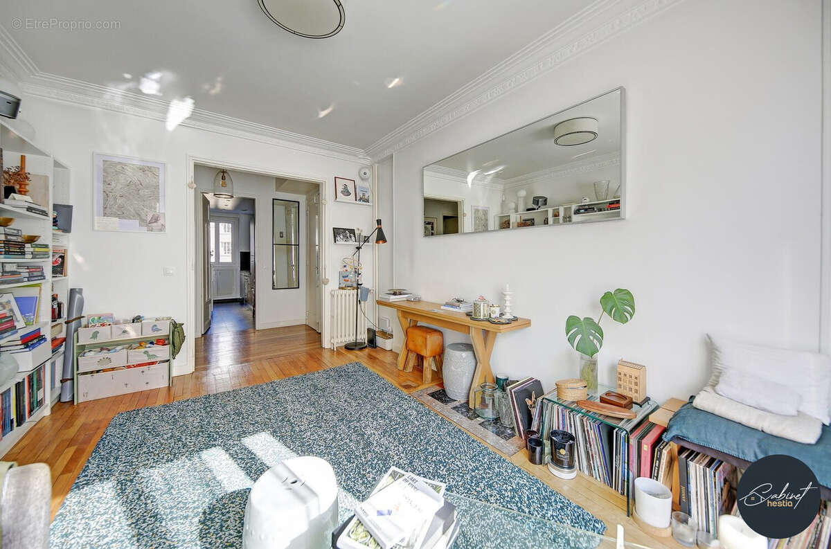 Appartement à PARIS-11E