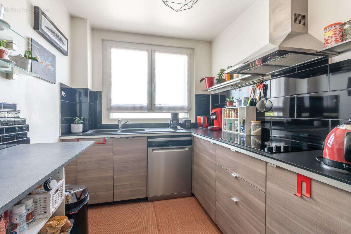 Appartement à SAINT-MAUR-DES-FOSSES