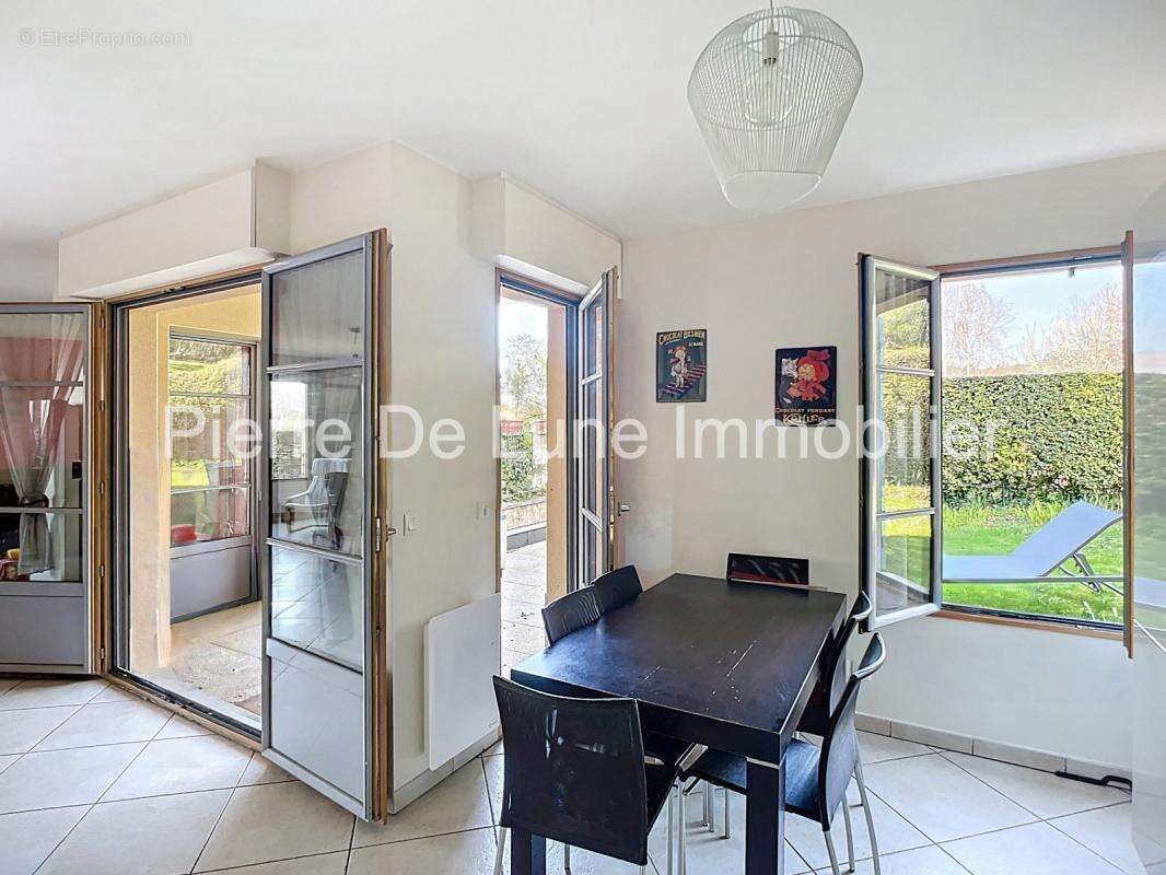 Appartement à SAINT-DIDIER-AU-MONT-D'OR