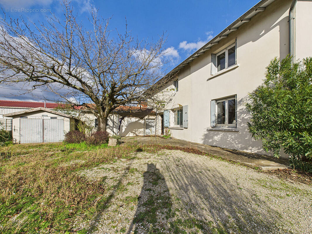 Maison à PORTES-LES-VALENCE