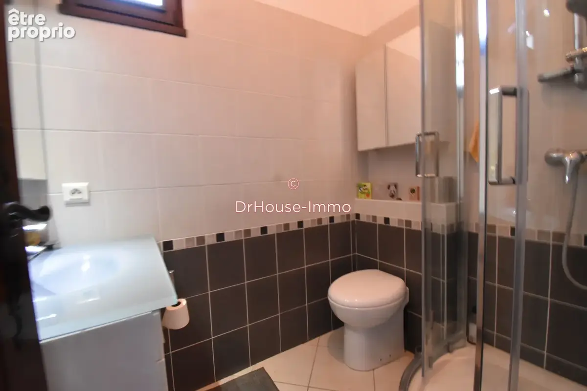 Maison 4 pièces 132 m² à vendre à Lormont (33310) - photo 9