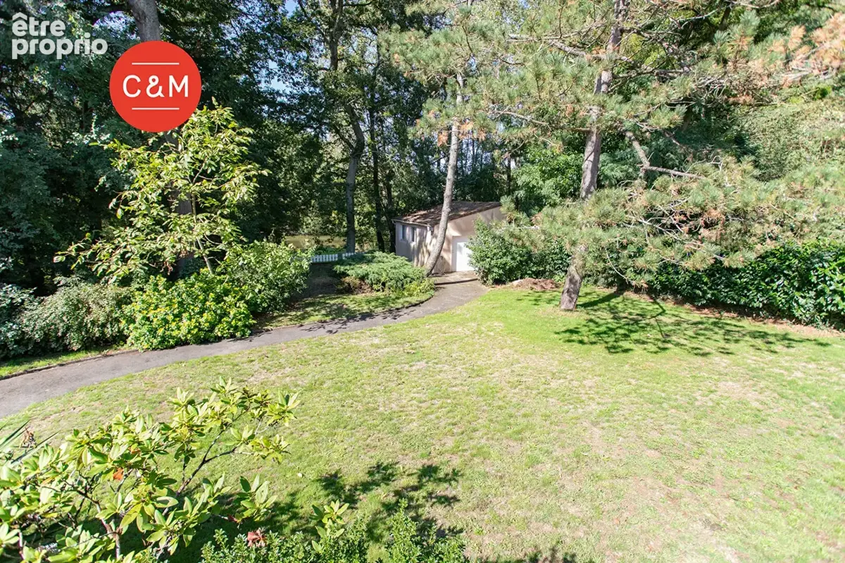 PONT-SAINT-MARTIN - Plain-pied 5 pièces 116 m² - photo 12