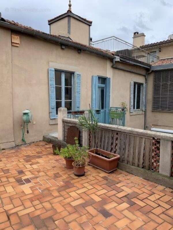 Appartement à CARCASSONNE