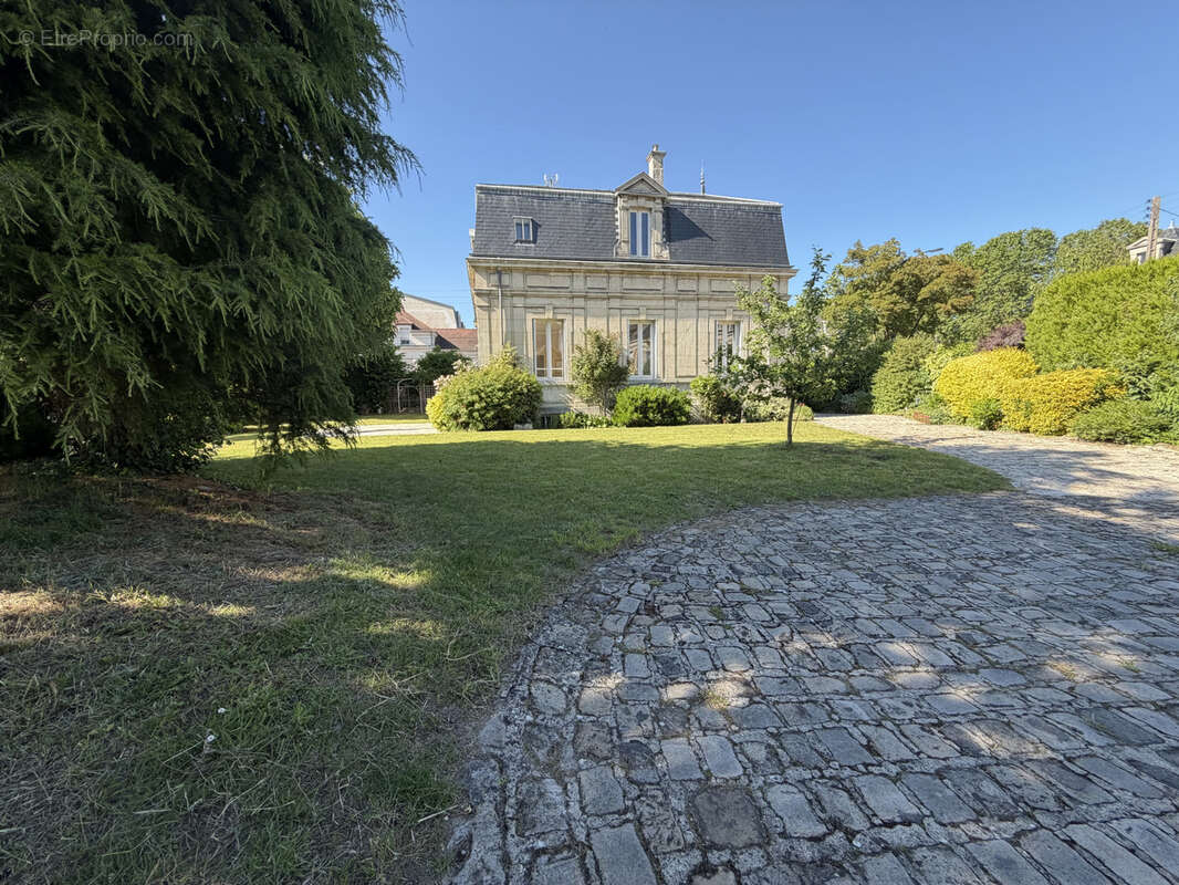 Maison à SOISSONS