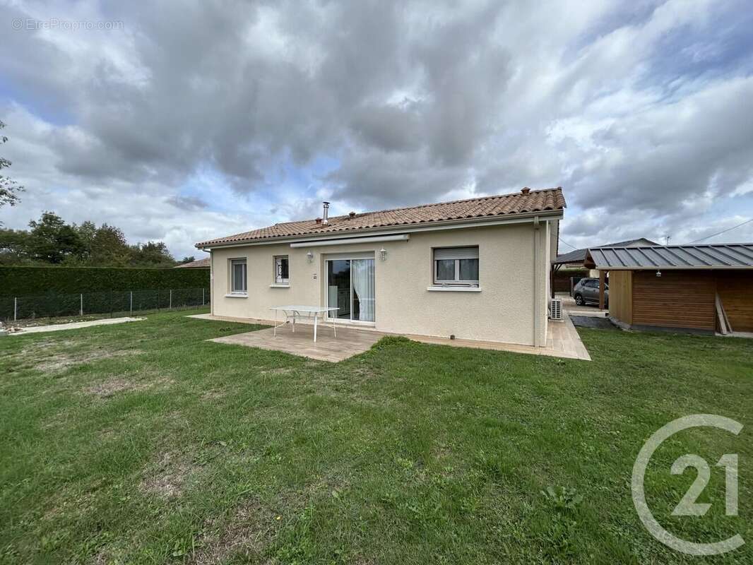 Maison à CAMPS-SUR-L'ISLE
