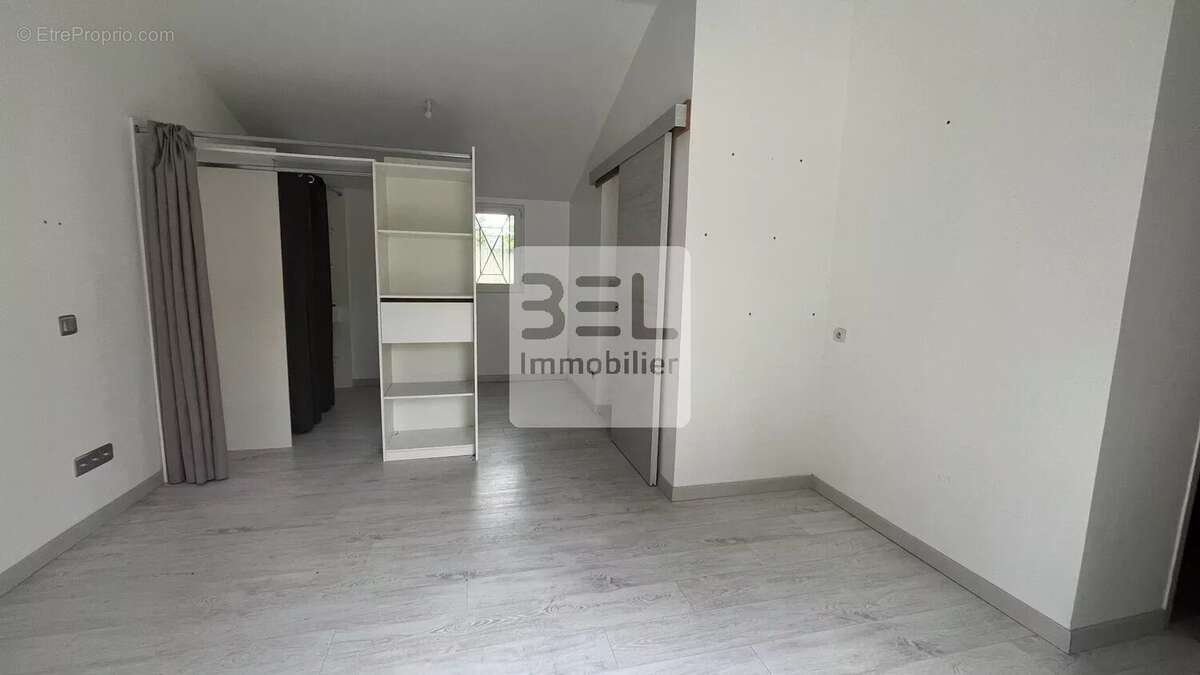 Maison à GOUDARGUES