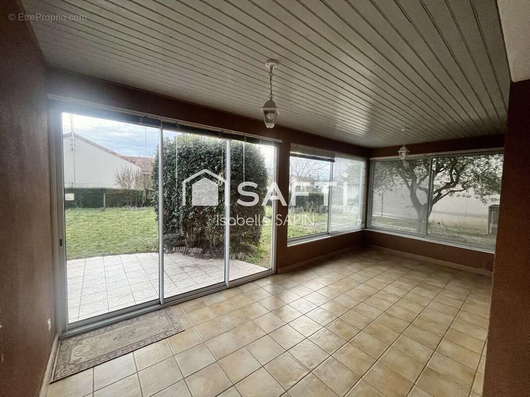 Photo 9 - Maison à NEUVILLE-DE-POITOU