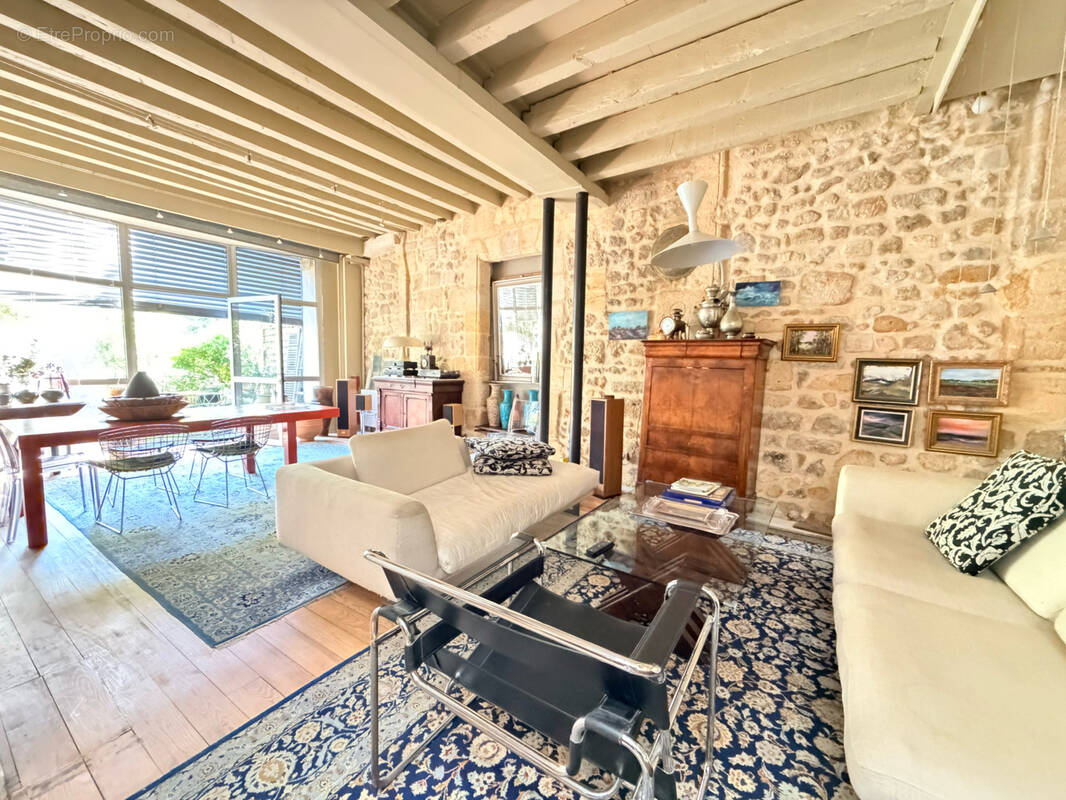Appartement à BORDEAUX