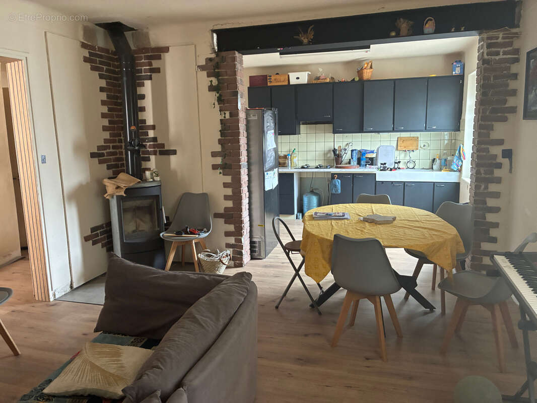 Maison 3 chambres, avec garage et terrain clos - photo 2