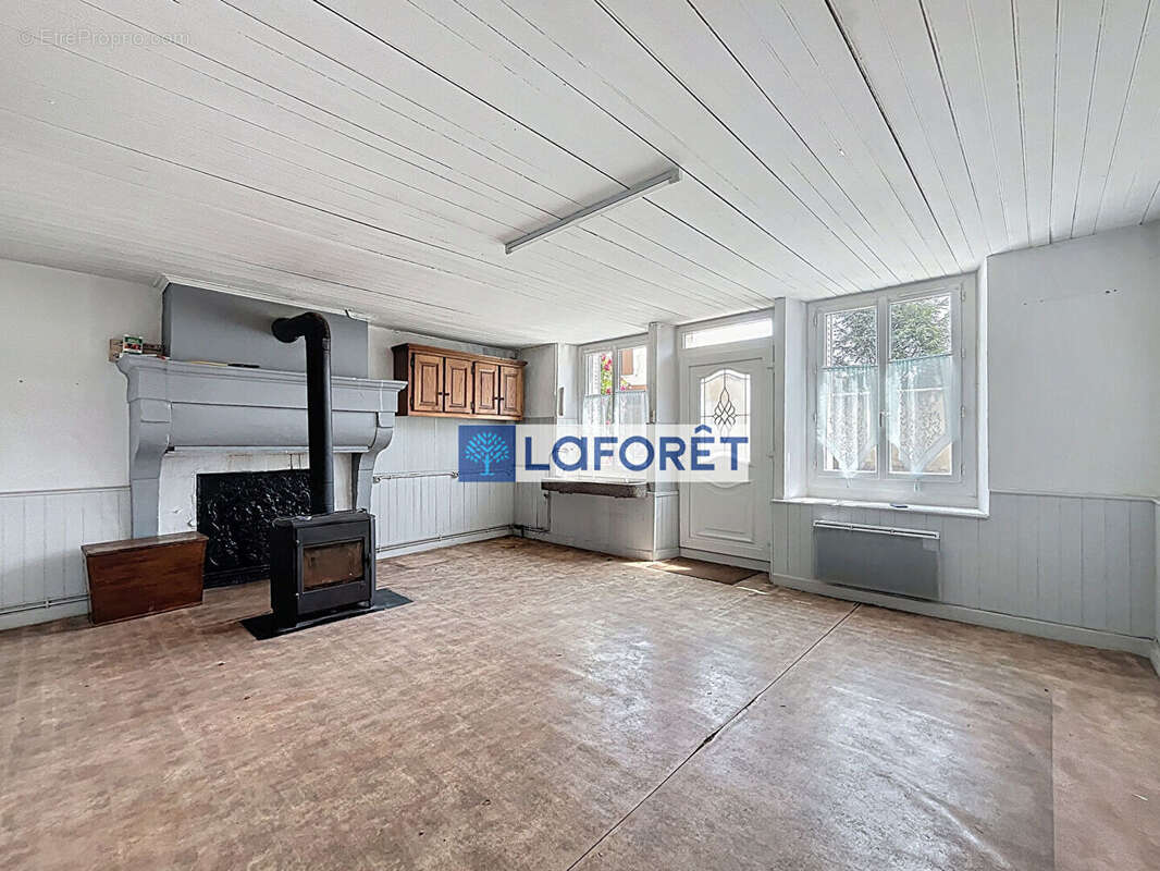 Maison de village à Donjeux (52300) - photo 2