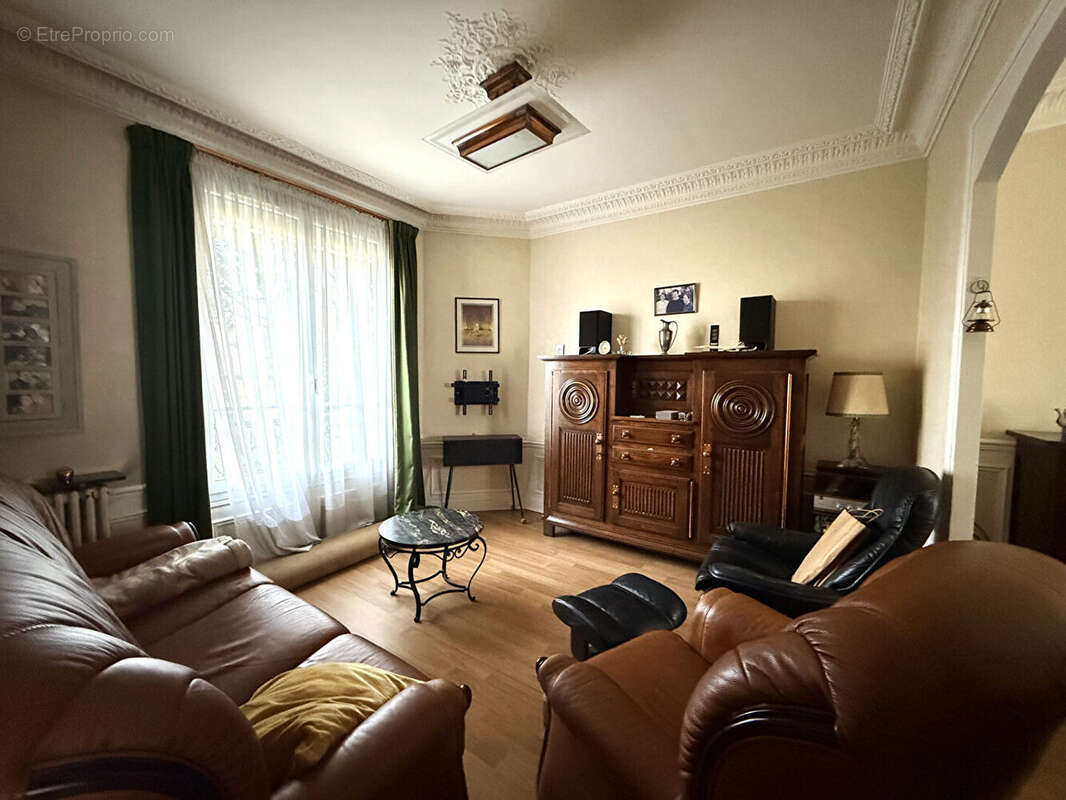 Maison à ENGHIEN-LES-BAINS