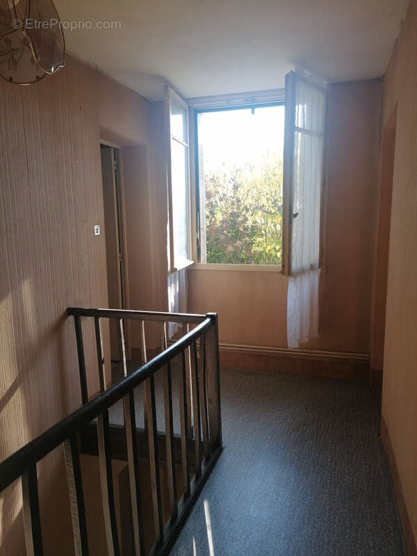 Maison à LISLE-SUR-TARN