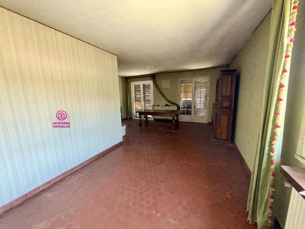 Maison à LE PEAGE-DE-ROUSSILLON