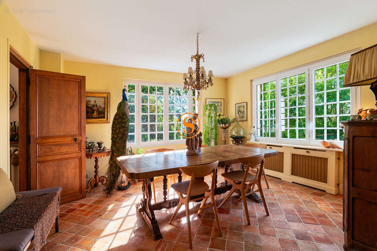 Maison à LAMORLAYE