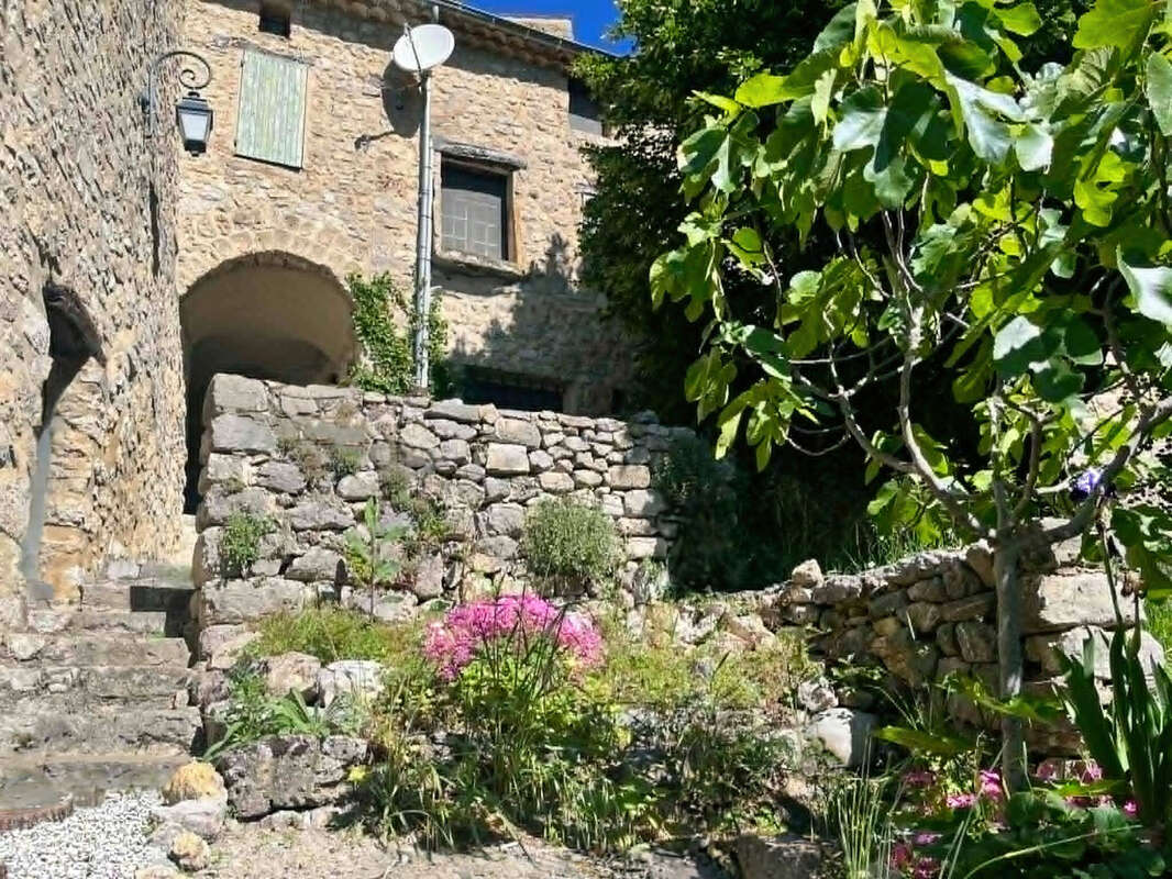 Maison à SAINT-MAY