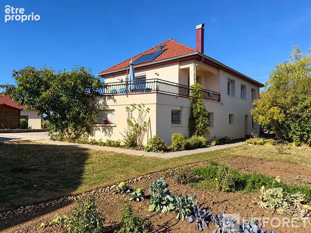 Maison à PONTARLIER