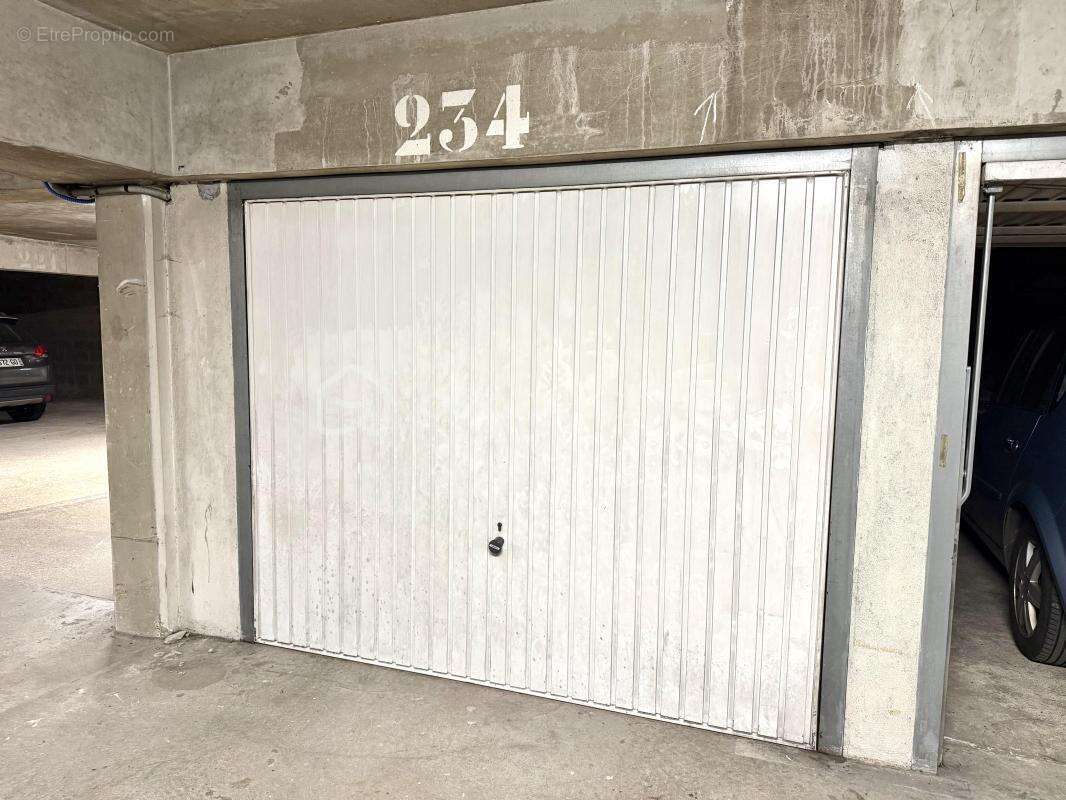 Rouen 76100 quartier MATMUT - appartement T4 - 3 chambres, 3 balcons, un box de stationnement, cave - photo 16