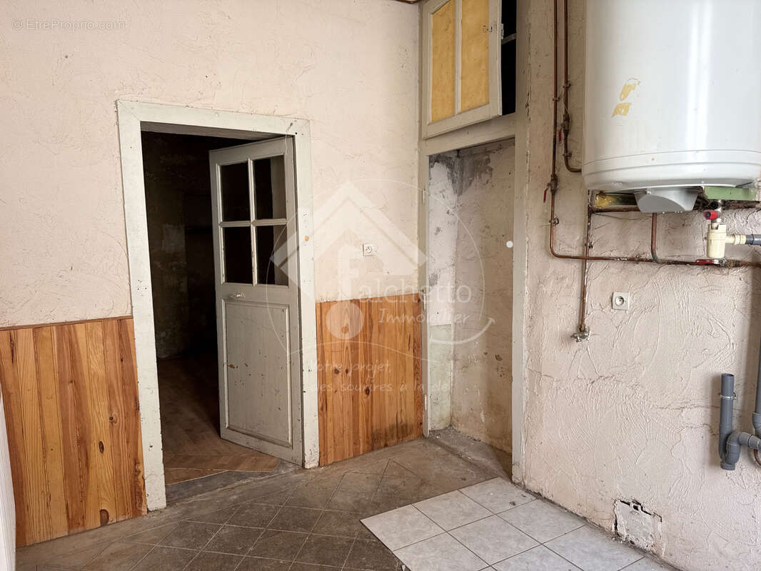 Maison 6 pièce(s) 146 m2 - photo 3