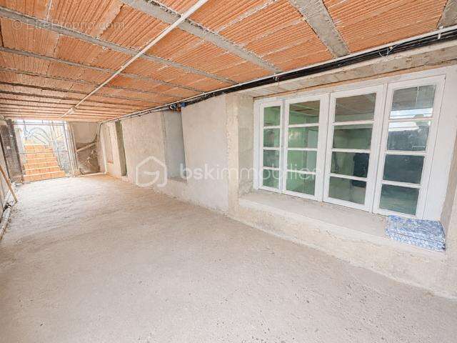 Maison de village - garage - hangars - cave - jardin - piscine - photo 25