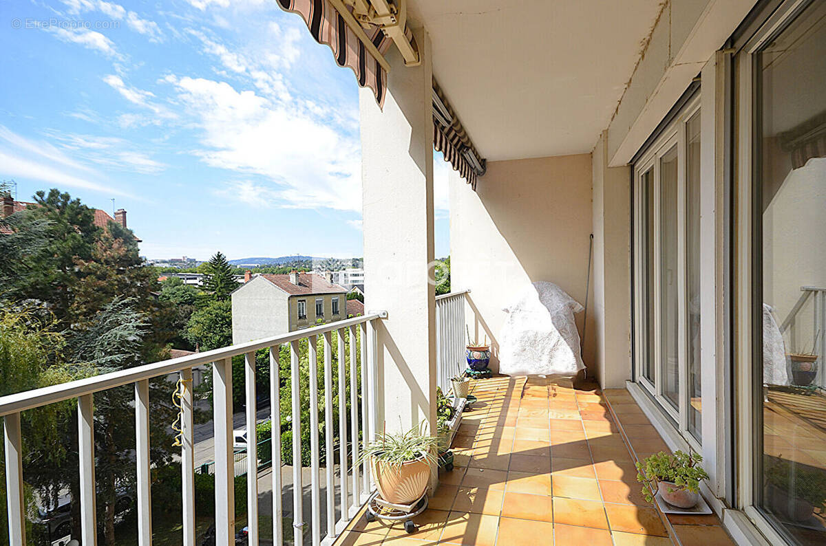 Appartement à VILLEURBANNE