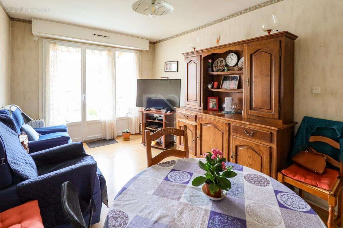 Appartement à LA MULATIERE