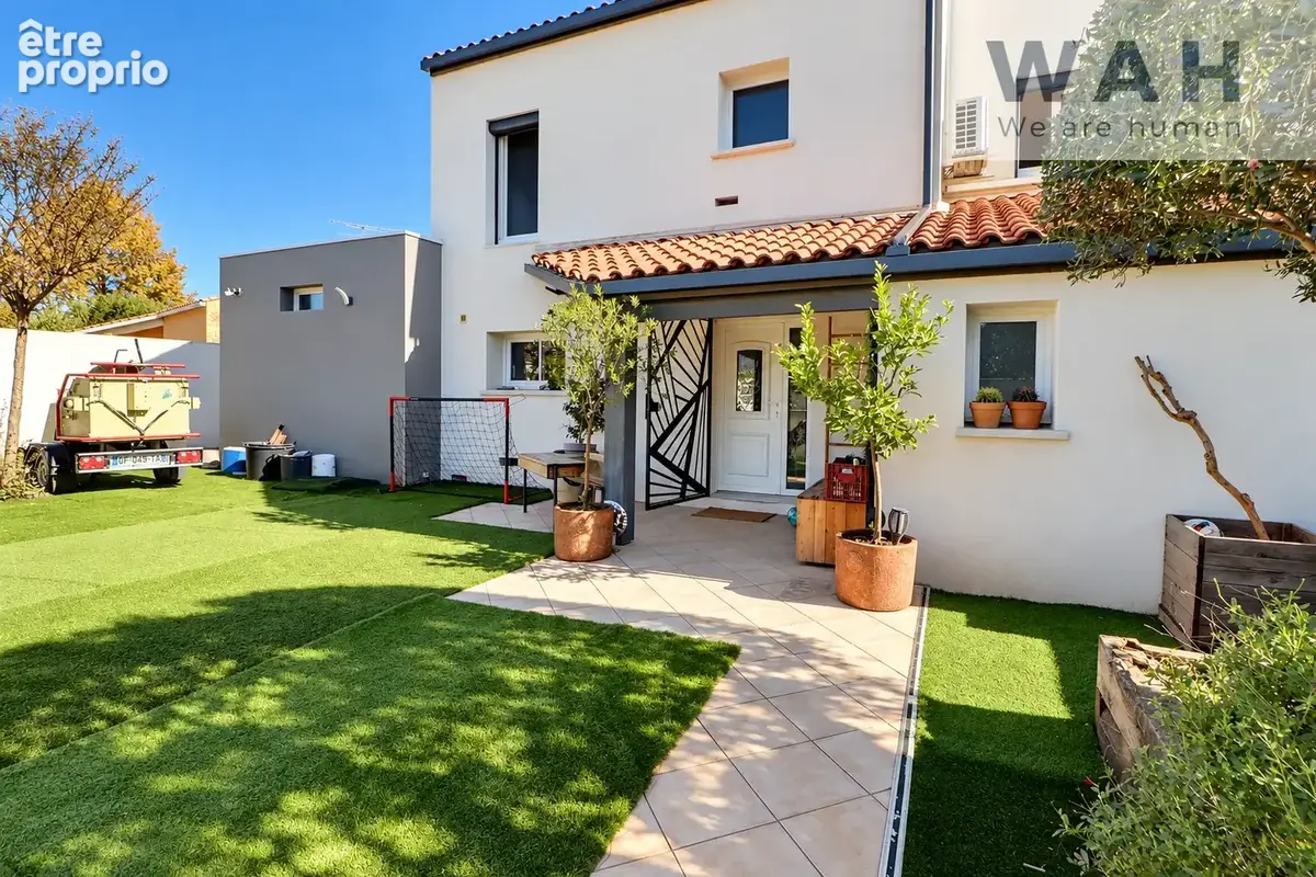Vente villa rénovée 6 pièces avec piscine à baillargues (34670) - photo 1