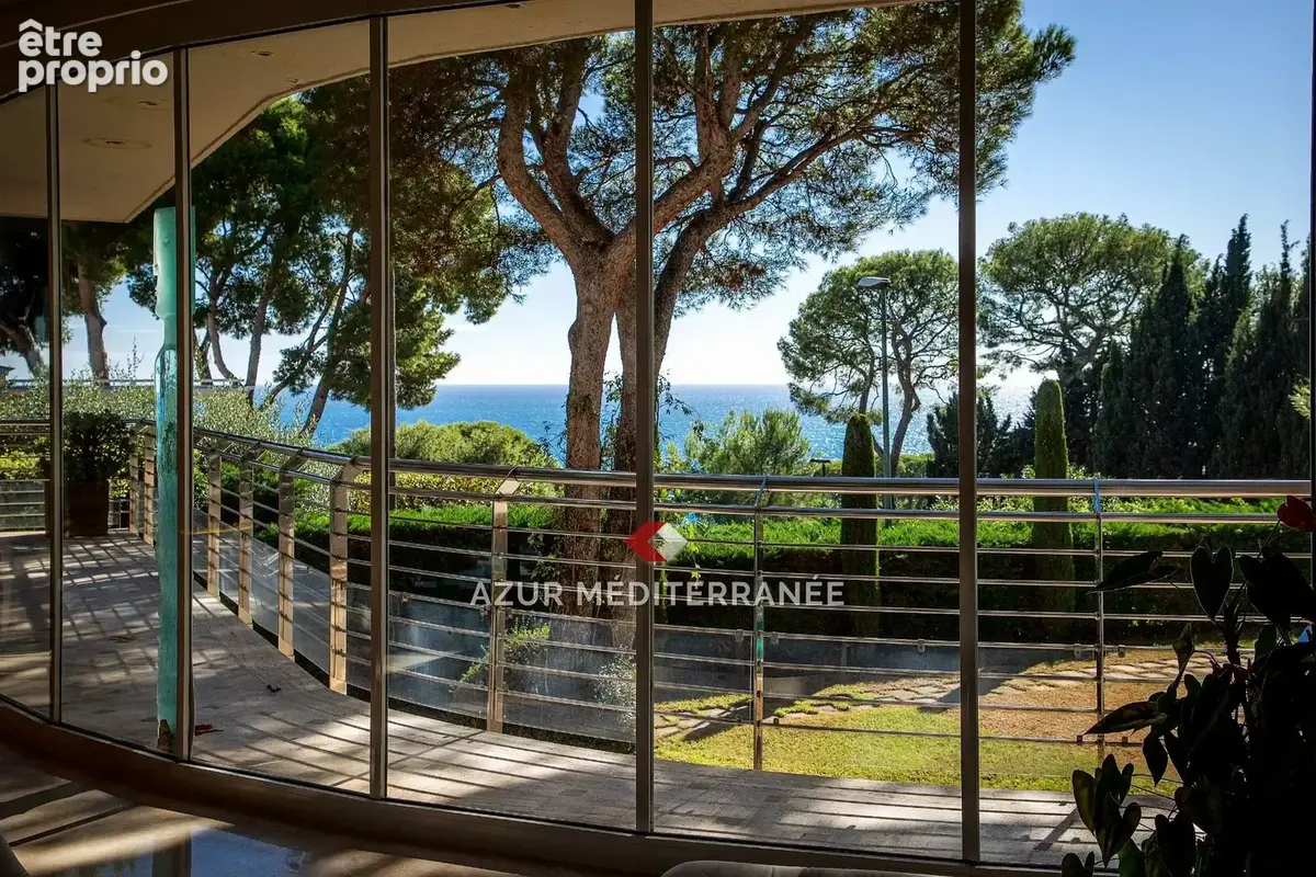 Maison 380 m² à Saint-Jean-Cap-Ferrat  - photo 4