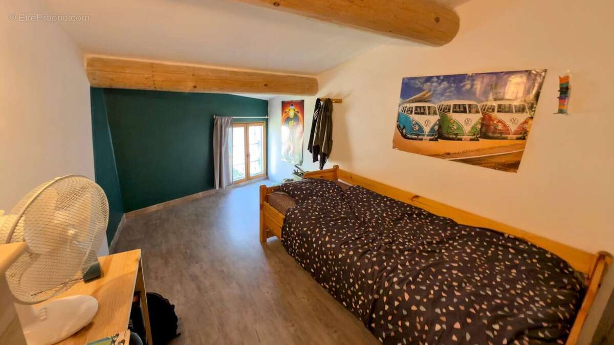 Appartement à RASTEAU