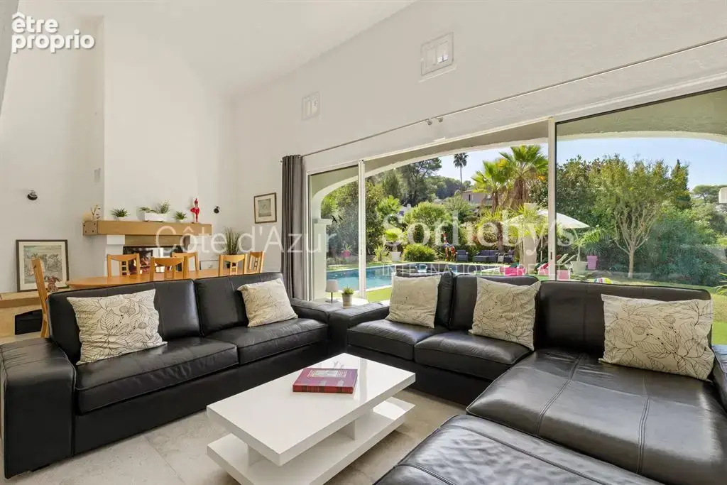 Villa de 184 m² avec piscine et jardin à Mougins, proche du village à pied - photo 8