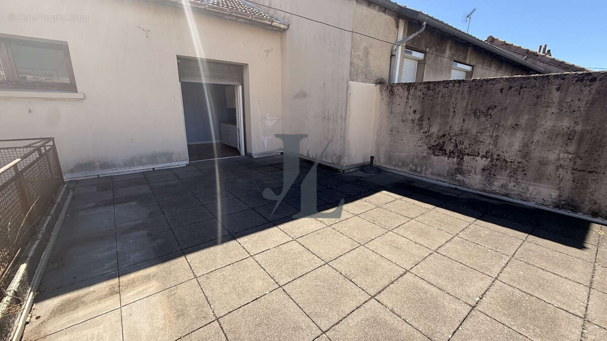 Appartement à PORTES-LES-VALENCE