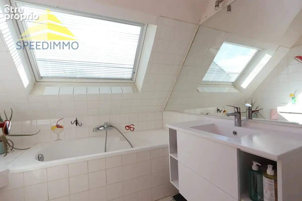 Maison familiale moderne à Périgny, 4 chambres, 131 m² - photo 12