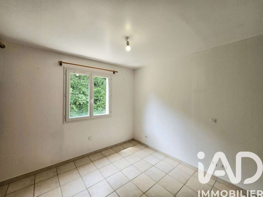Photo 8 - Maison à SAINT-MARTIN-D'ARDECHE