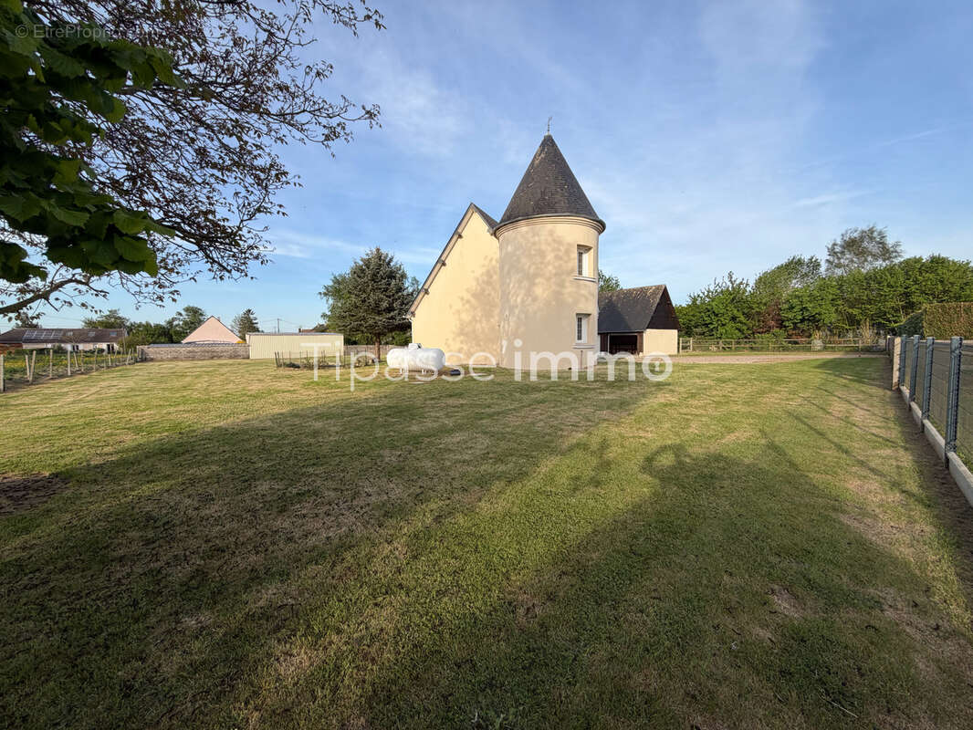 Maison à LE NEUBOURG