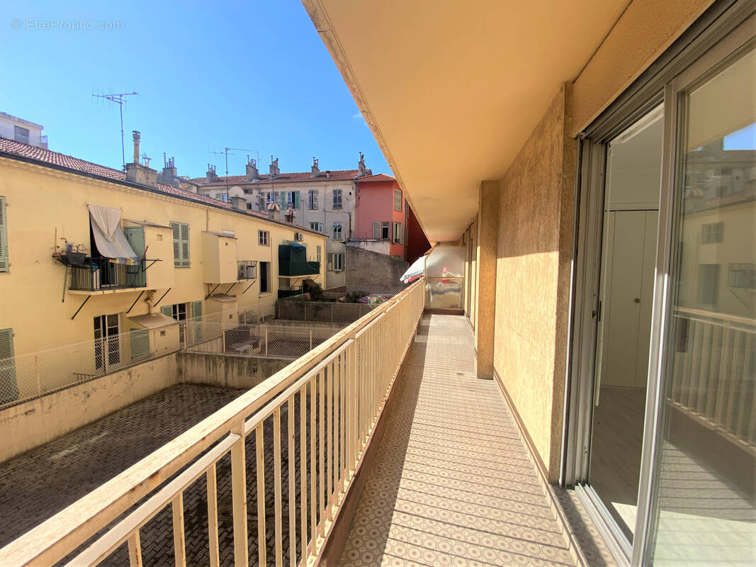 Appartement à NICE