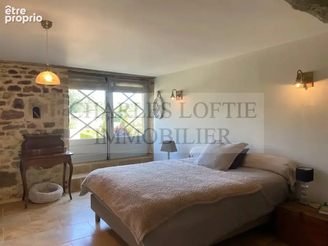 Somptueuse maison de maître avec gîte, dépendances et piscine naturelle - photo 10