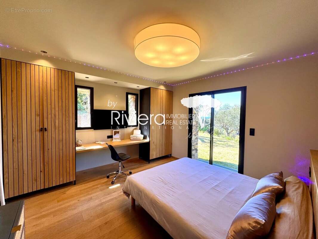 Maison à LA CROIX-VALMER