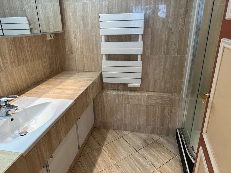 Appartement à PARIS-7E